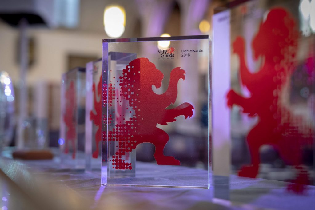 lion-awards-2018-trophy